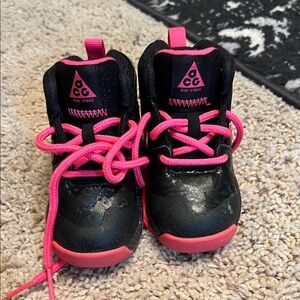 Nike Kids Black and Pink Sneakers